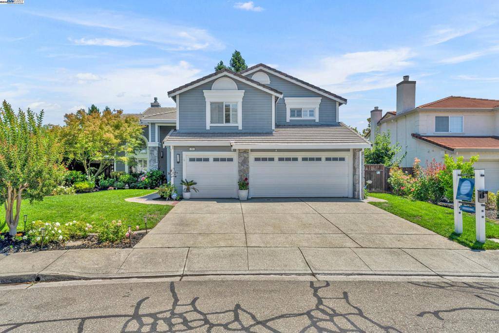 220 Sun Ridge Dr, San Ramon, CA 94582