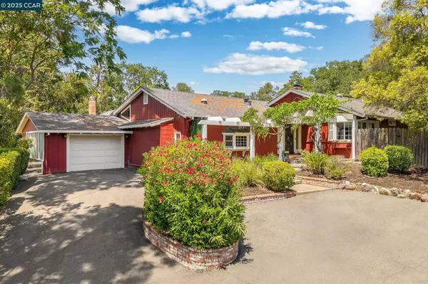 1968 Meadow Rd, Walnut Creek, CA 94595