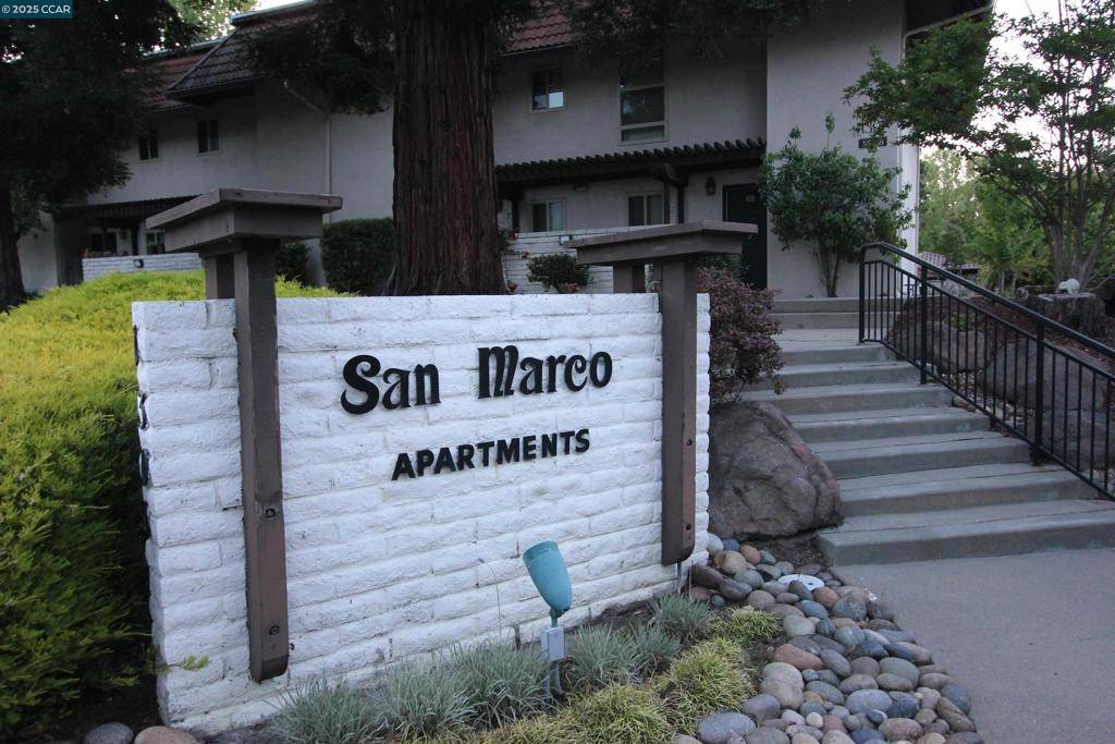 Walnut Creek, CA 94598,Address not disclosed