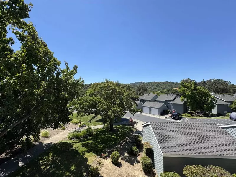 8145 Mountain View Dr, Pleasanton, CA 94588