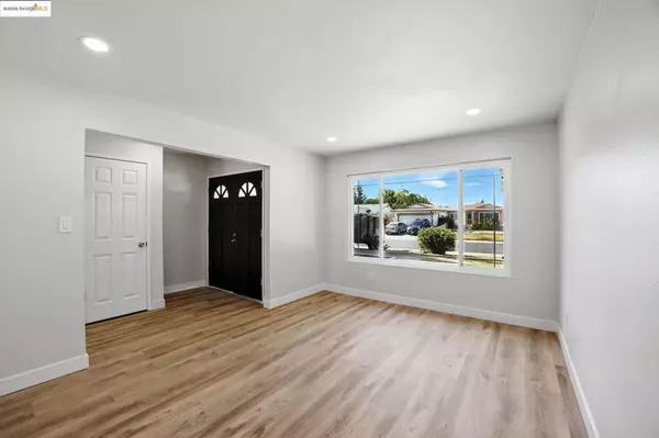 Suisun City, CA 94585,96 Coral Ln