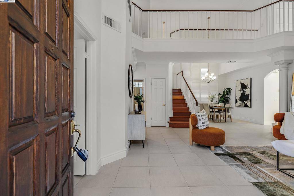 Fremont, CA 94555,34189 Finnigan Ter