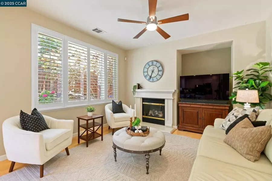 1560 Craiglee Way, San Ramon, CA 94582