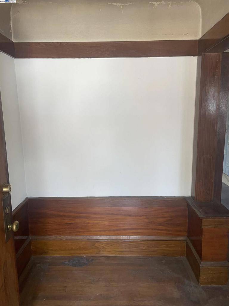 Oakland, CA 94619,4241 Suter St