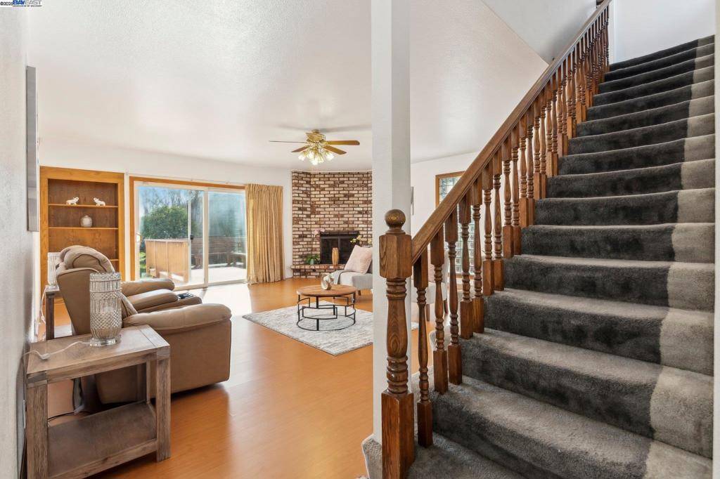 Hayward, CA 94541,803 Cherry Way