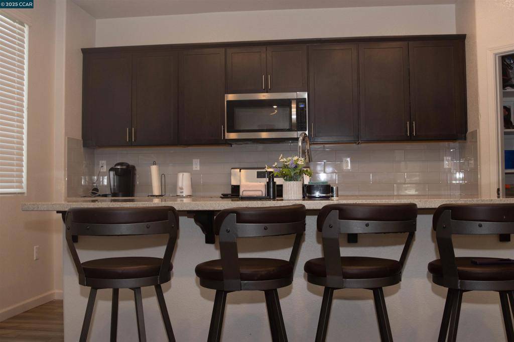 Oakley, CA 94561,876 Diamante Way