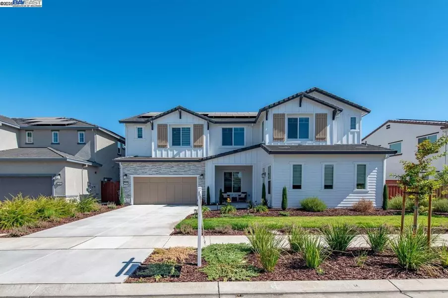 713 River Bend Dr, Lathrop, CA 95330
