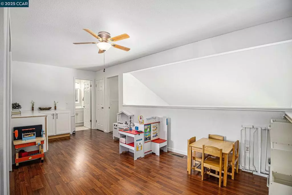 Oakley, CA 94561,354 Hazelnut Lane