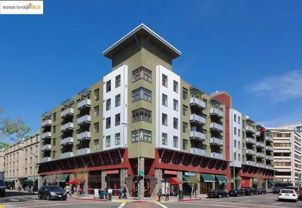 Oakland, CA 94607,989 Franklin St #608