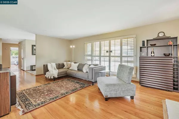 Moraga, CA 94556,92 Gaywood Pl
