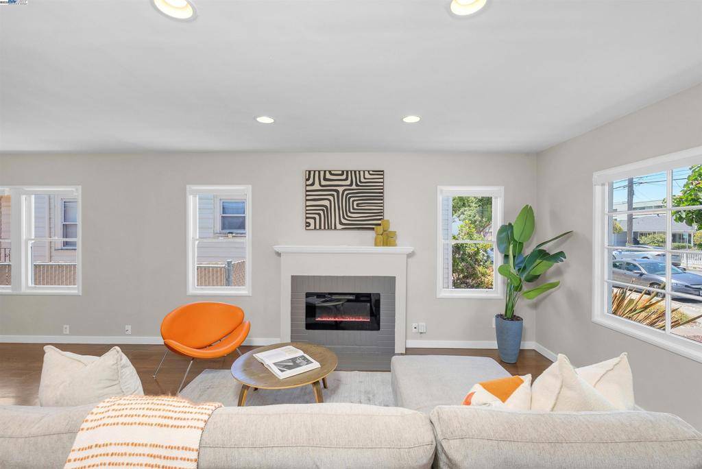 San Leandro, CA 94577,401 Dolores Ave
