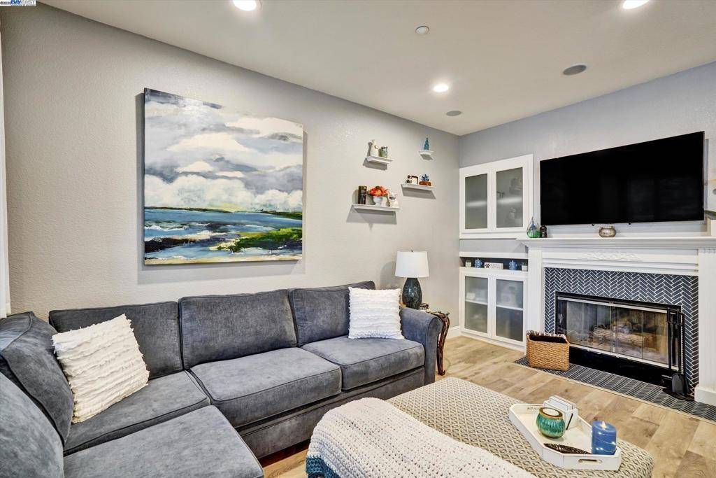 211 Wildrose Cmn #3, Livermore, CA 94551