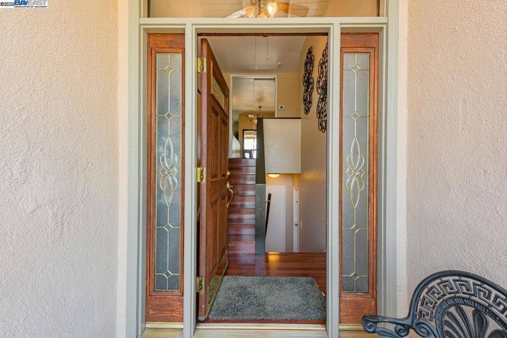 Hayward, CA 94544,32072 Chicoine Ave