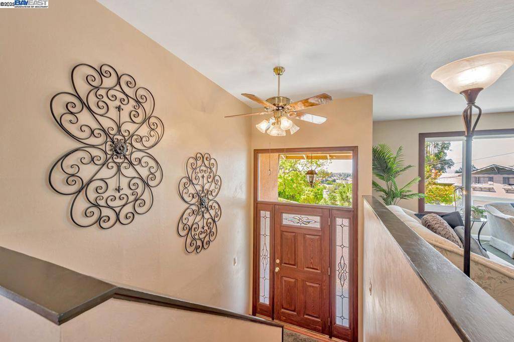 Hayward, CA 94544,32072 Chicoine Ave