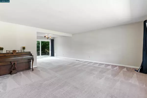Walnut Creek, CA 94598,944 Natchez Ct
