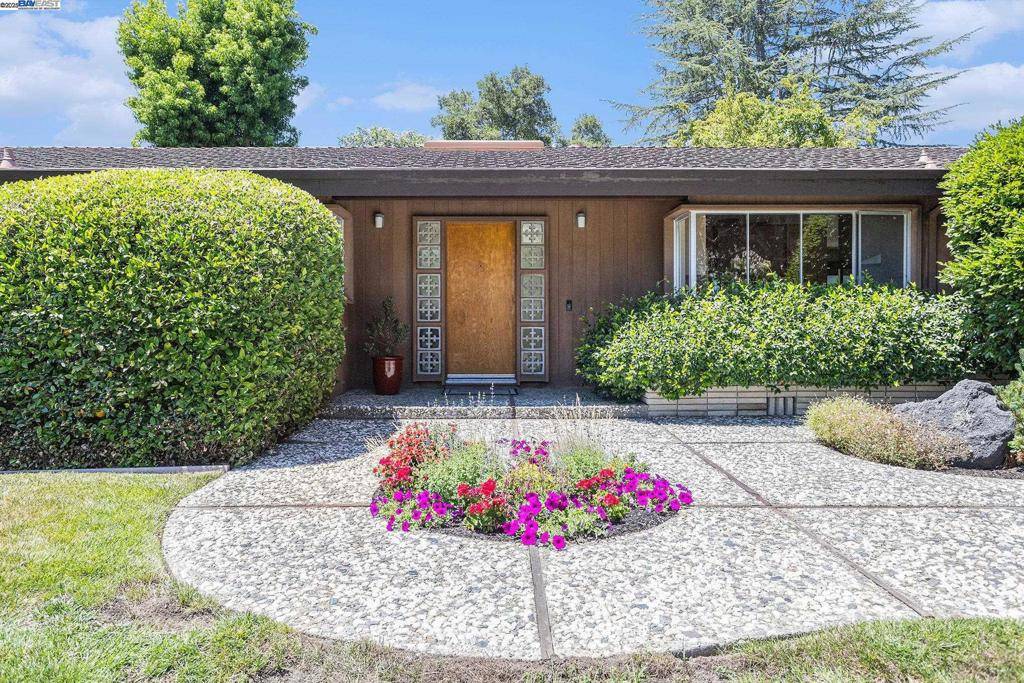 Lafayette, CA 94549,1407 BLACK HAWK CT