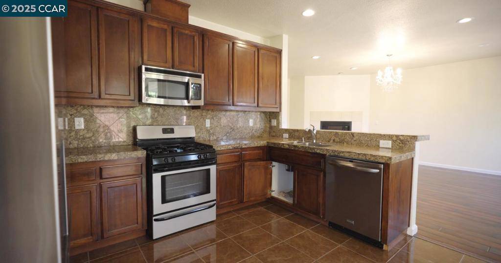 Antioch, CA 94509,4020 Crescent Ct