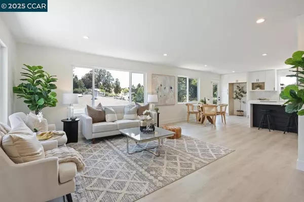 El Sobrante, CA 94803,1923 Thompson Ln
