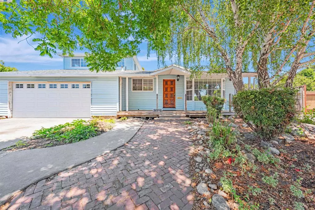 Fremont, CA 94536,38952 Emrol Ave