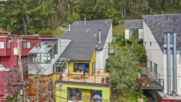 Oakland, CA 94611,1822 Arrowhead Dr