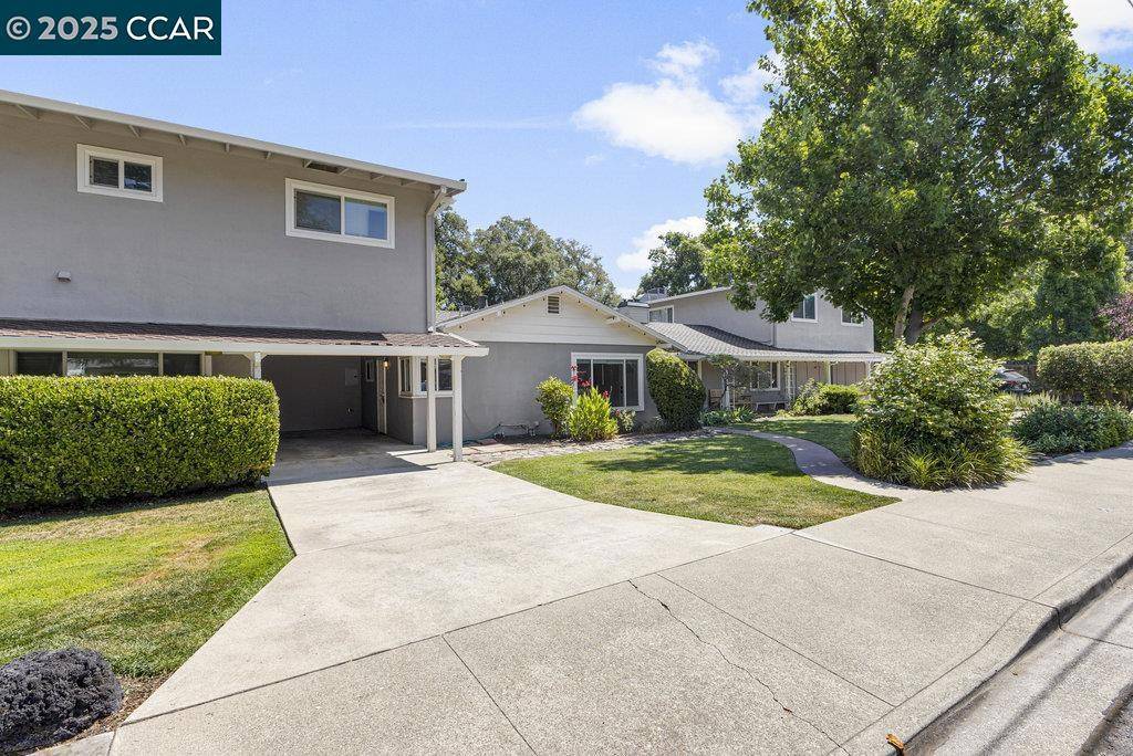 Danville, CA 94526,200 El Dorado Ave #12