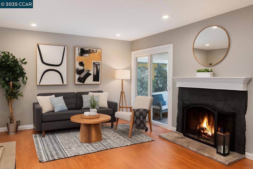 108 Thistle Way, Martinez, CA 94553