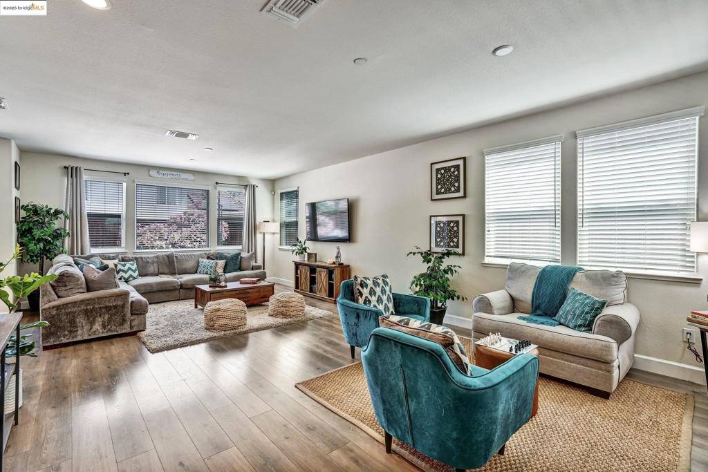 Brentwood, CA 94513,841 Walsh St