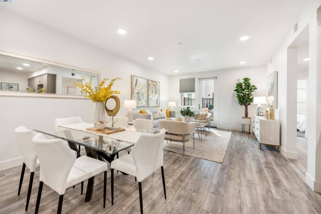 42111 Osgood Rd #228, Fremont, CA 94539