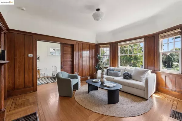 Oakland, CA 94608,6521 Herzog St
