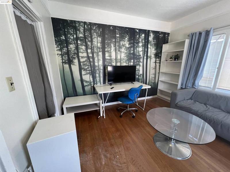 1914 CHANNING WAY, Berkeley, CA 94704