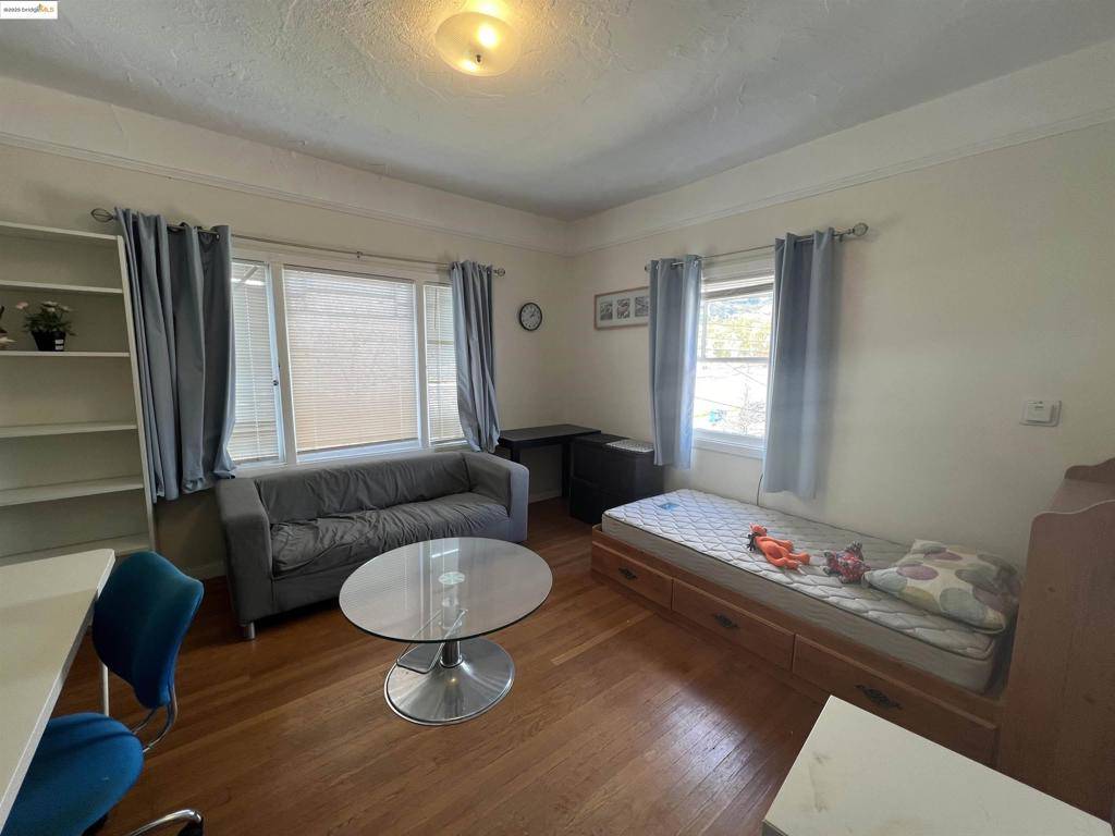 Berkeley, CA 94704,1914 CHANNING WAY