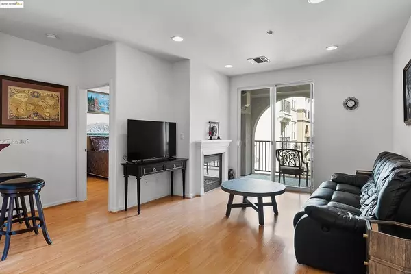 Dublin, CA 94568,3275 Dublin Blvd #217