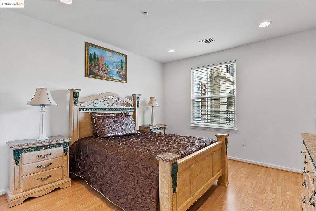 Dublin, CA 94568,3275 Dublin Blvd #217