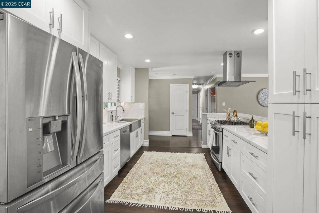 Concord, CA 94521,5492 Wilke Dr