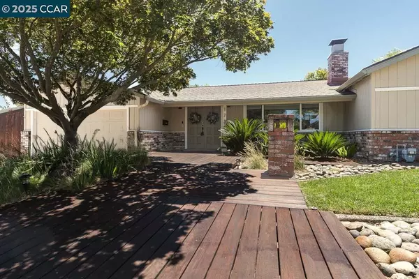 1736 Silverwood Dr, Martinez, CA 94553