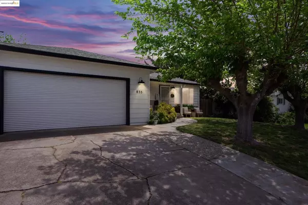 835 Elm Way, Rio Vista, CA 94571