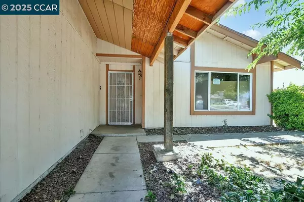 Stockton, CA 95210,302 LISA CT