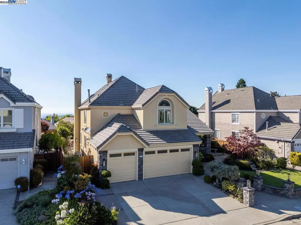 Hayward, CA 94542,4315 Sundew Ct
