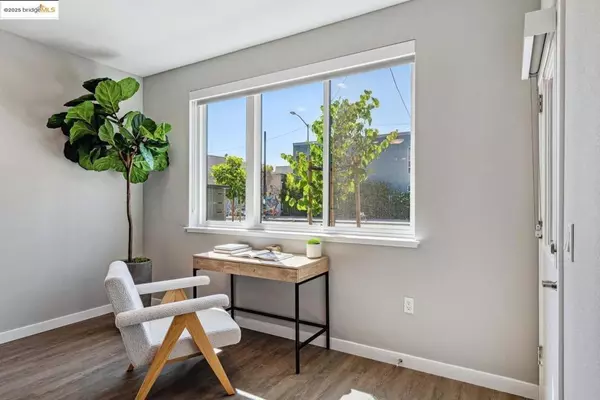 Oakland, CA 94607,2400 Adeline ST #408