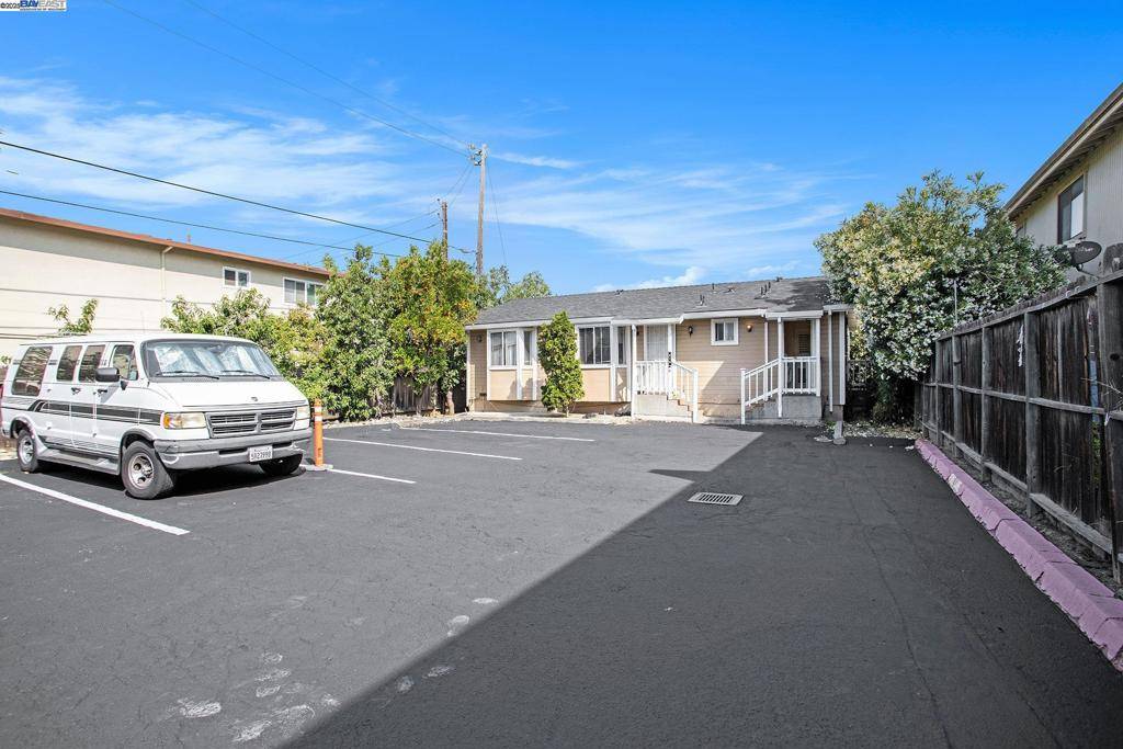 Hayward, CA 94541,204 Sunset Blvd