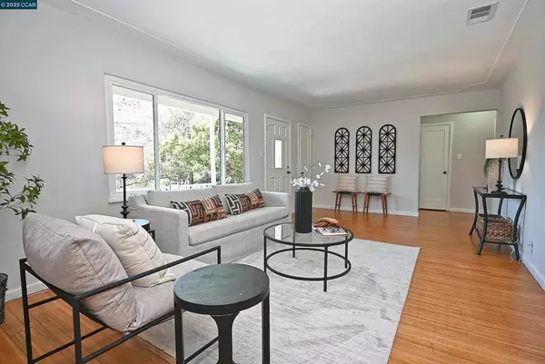Lafayette, CA 94549,10 Westminster Place