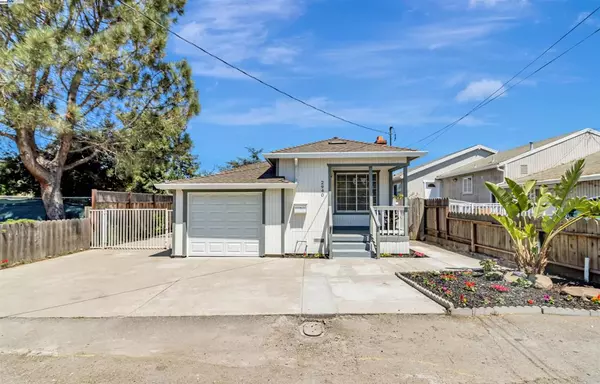 2940 Somerset Ave, Castro Valley, CA 94546