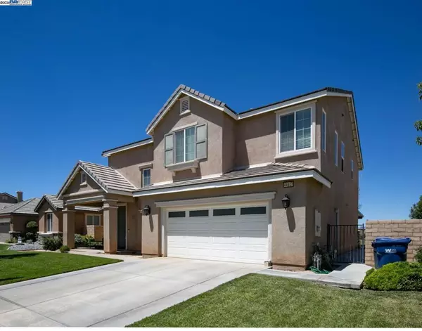 44927 NORMANDY LN, Lancaster, CA 93534
