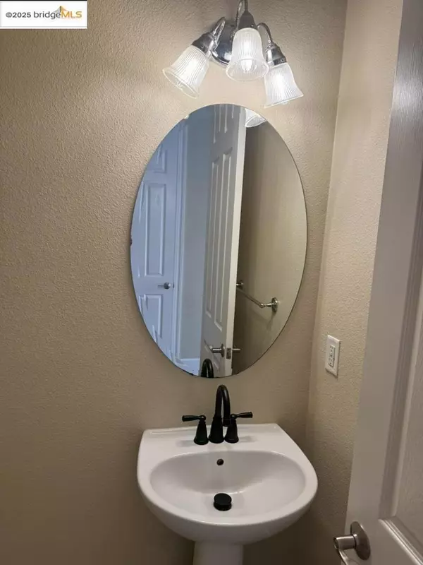Richmond, CA 94801,203 Seaview Dr