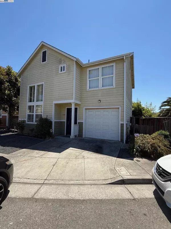 Oakland, CA 94603,2438 Savannah Court