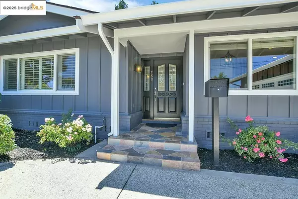 Pleasanton, CA 94566,789 E Angela St