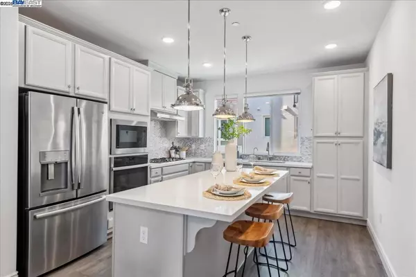Dublin, CA 94568,3933 Eminence St