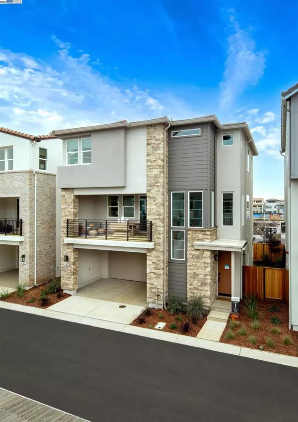 114 Compass Drive, Napa, CA 94558