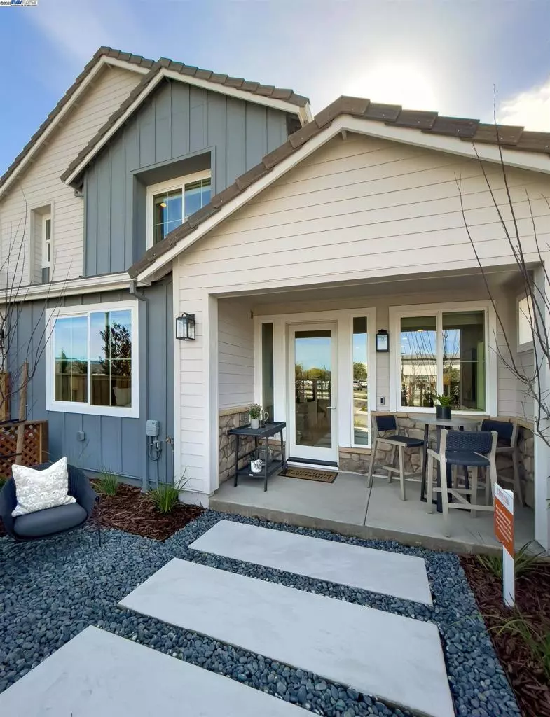Napa, CA 94558,119 Compass Drive #1803
