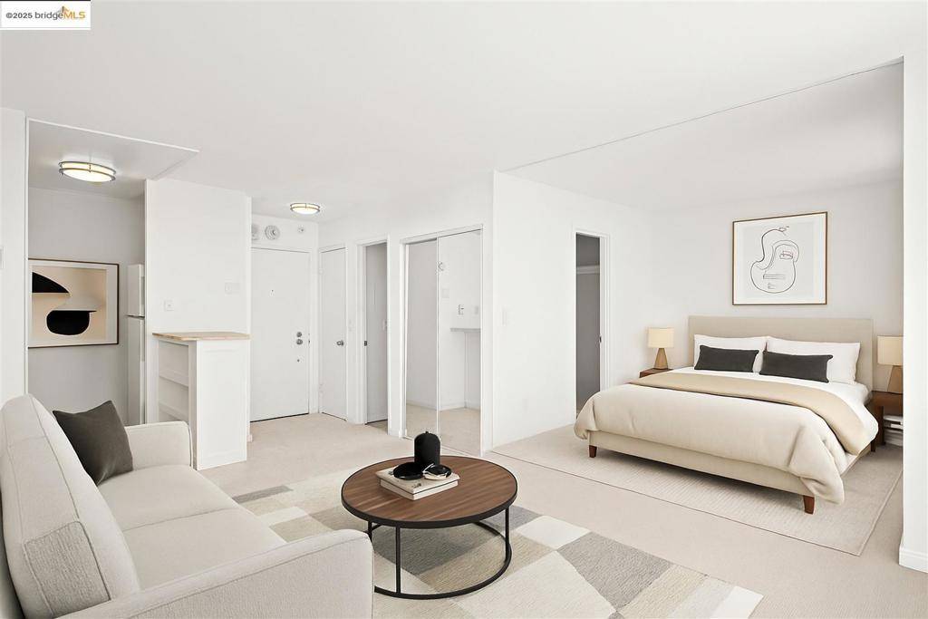 7 Commodore DR #A260, Emeryville, CA 94608
